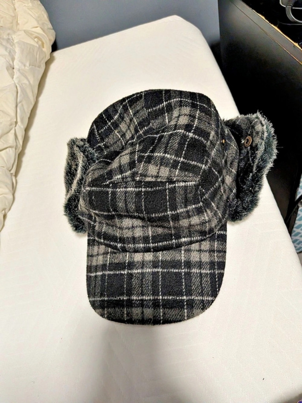 WindRiver Plaid Winter Trapper Hat